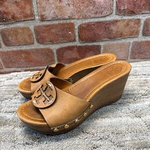 Tory Burch Tan Leather Logo Slide Wedge Sandals Size 6.5 M